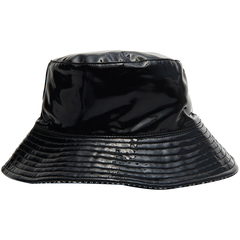 kapelusz typu bucket